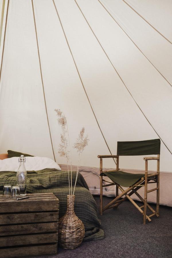 Luxury tent Falkeroed - Lyxig Glamping I Naturreservat Ink Frukost Grebbestad