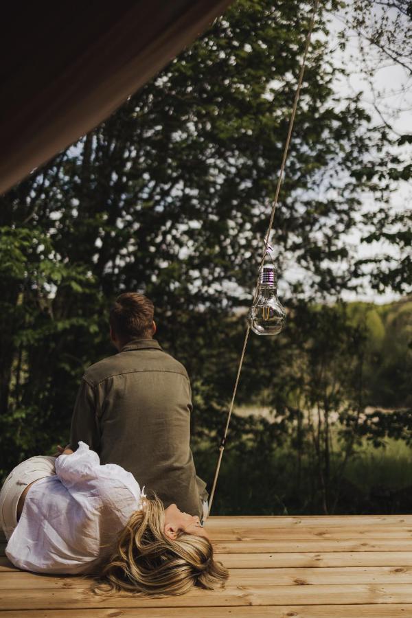 Luxury tent Falkeroed - Lyxig Glamping I Naturreservat Ink Frukost Grebbestad
